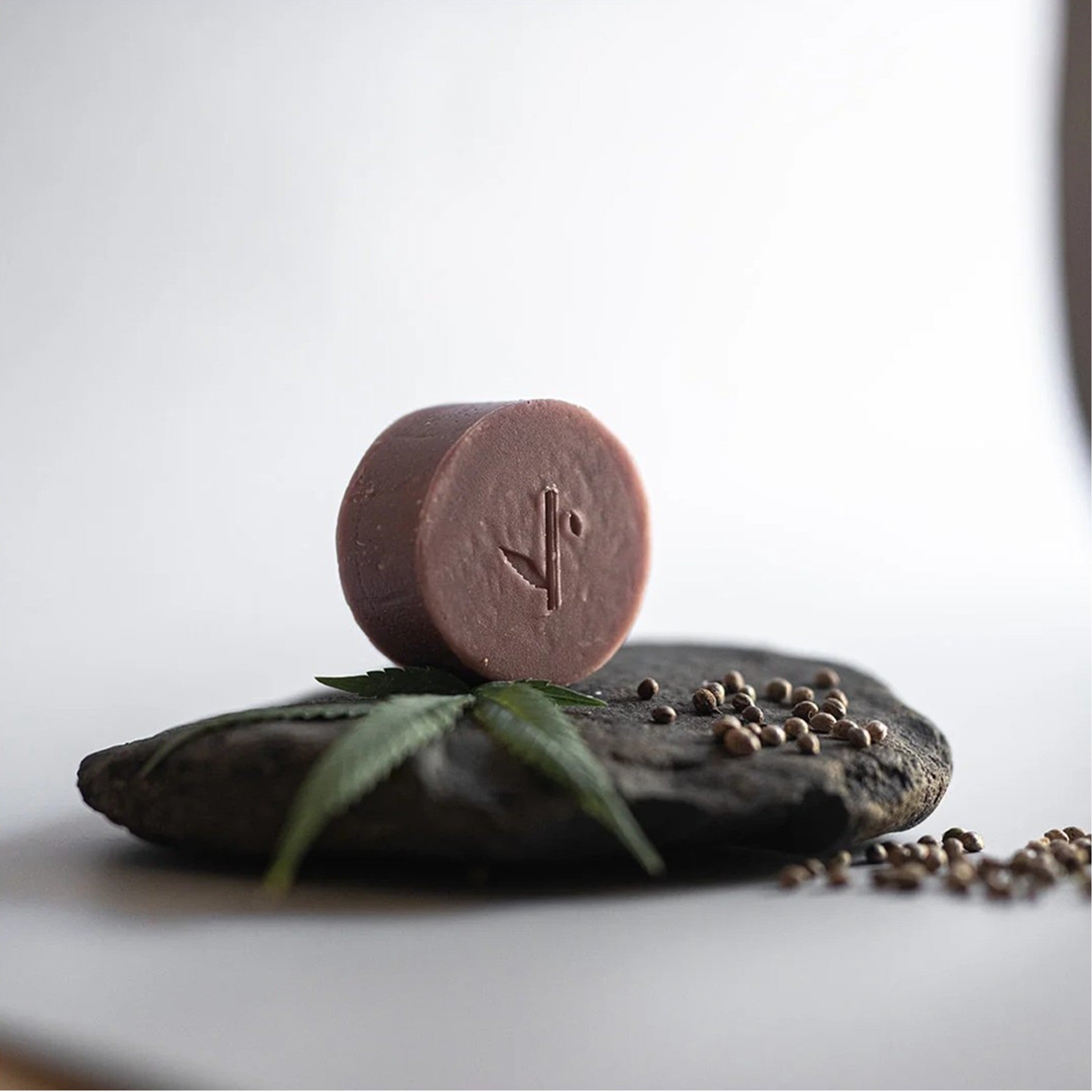 Hemp Conditioner Bar with Lavender & Rose Geranium