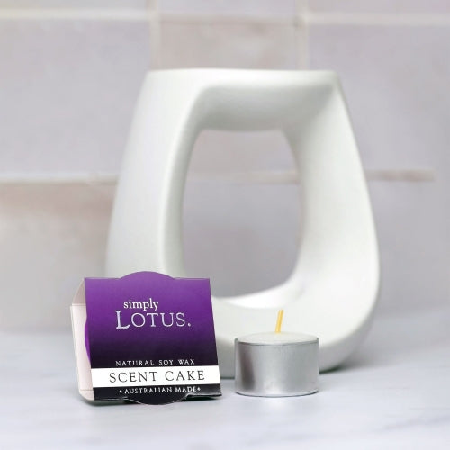 Lotus Scent Cake