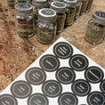 Load image into Gallery viewer, Sticker Spice Labels - Round Black
